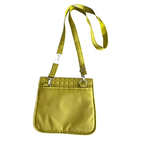 Lug Quilted Lime Crossbody Bag - Picture 4 of 5